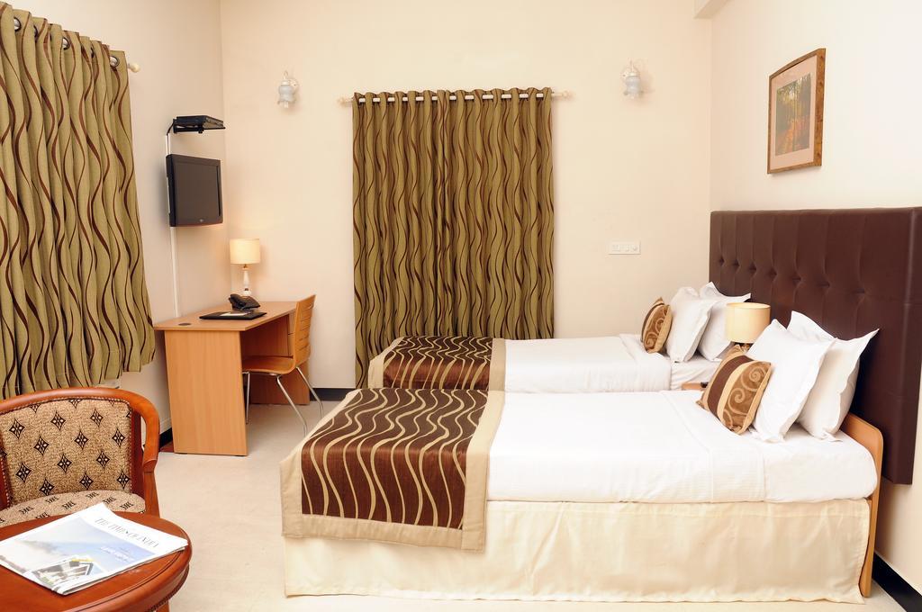 Executive Comfort Alwarpet Csennai Szoba fotó